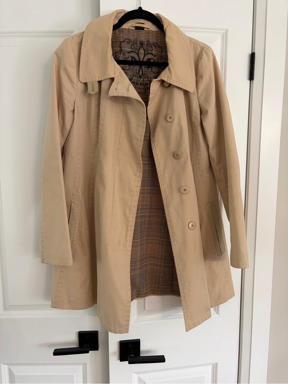 Danier Beige Trench Coat with Plaid Lining